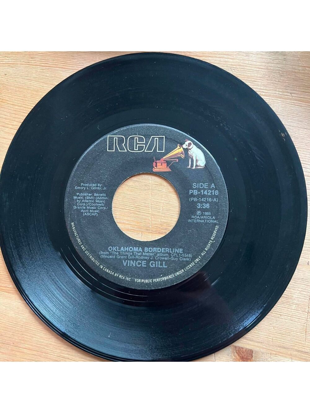 Vince Gill - Oklahoma Borderline/She don't Know 45rpm VG+ R10